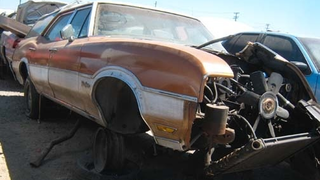 Oldsmobile Vista Cruiser Gets Last View Of California Sky Through Roof Windows